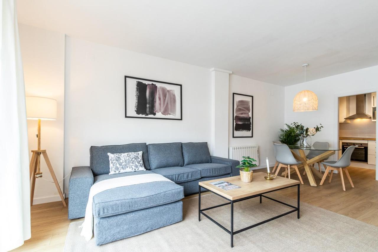 Exclusive Apartments Barcelona 4 Personas Torrella Terrassa Buitenkant foto